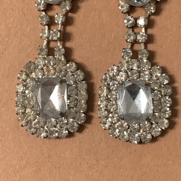 Silver Chandelier Earrings EUC - Picture 3 of 6